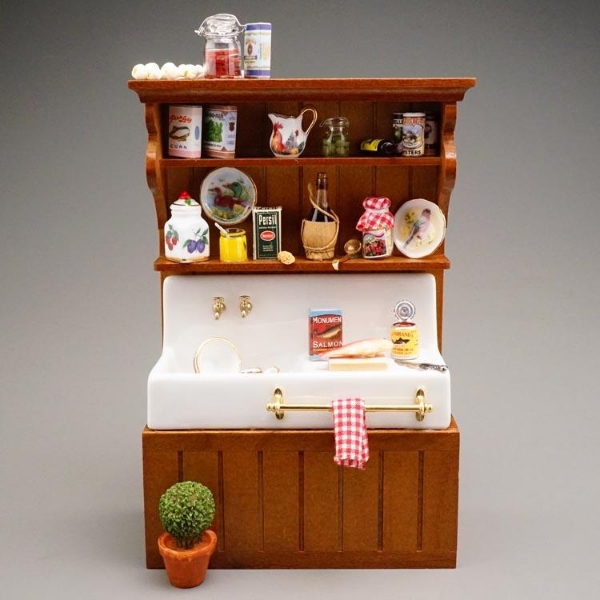 Picture of Sink Cabinet Brown decorated