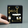 Bild von Badezimmer Accessoires - Toilettenhalter, Ablage, Zahnputzbecher und ausziehbarer Spiegel in Gold