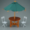 Bild von Schirm mit Gartentisch