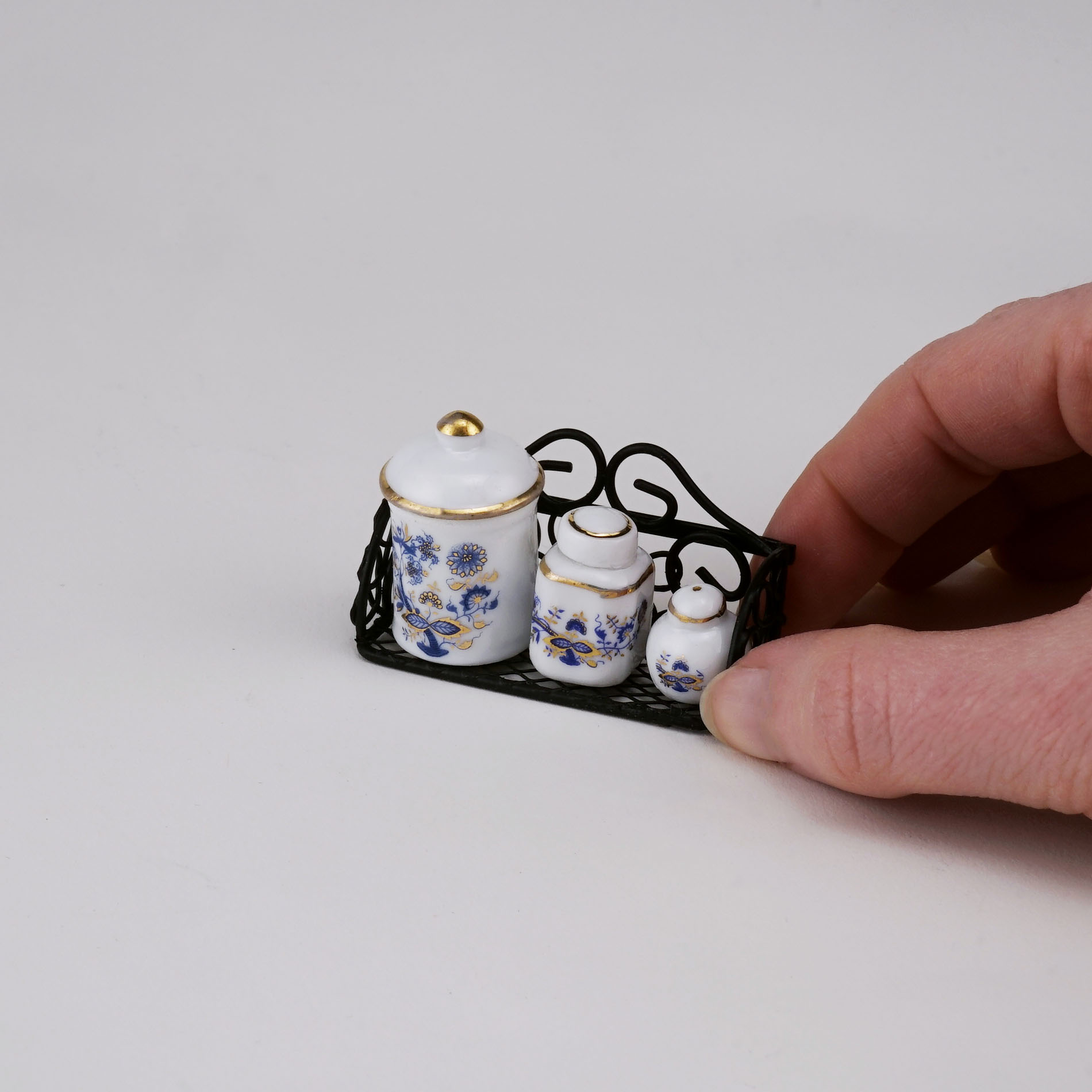Onlineshop der Reutter Miniaturen GmbH.Kitchen Rack with different ...