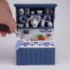Bild von Blaue Küchenspüle - dekoriert