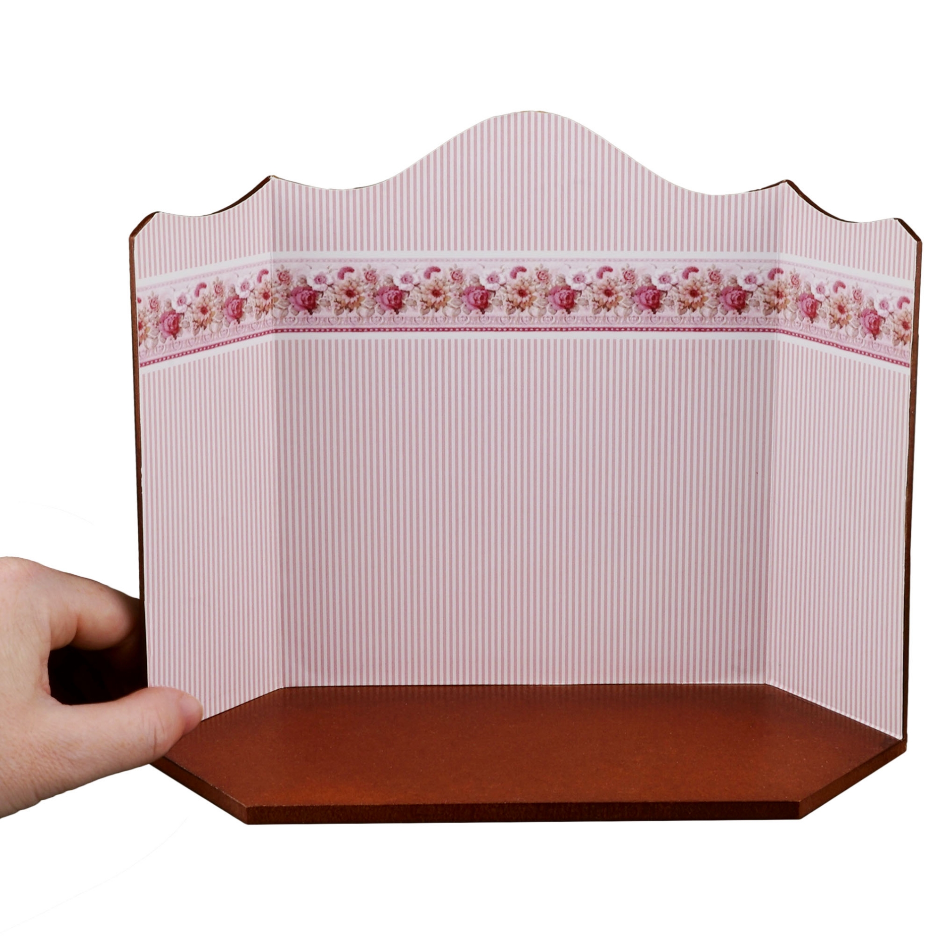 Onlineshop der Reutter Miniaturen GmbH.Wooden Display with pink ...