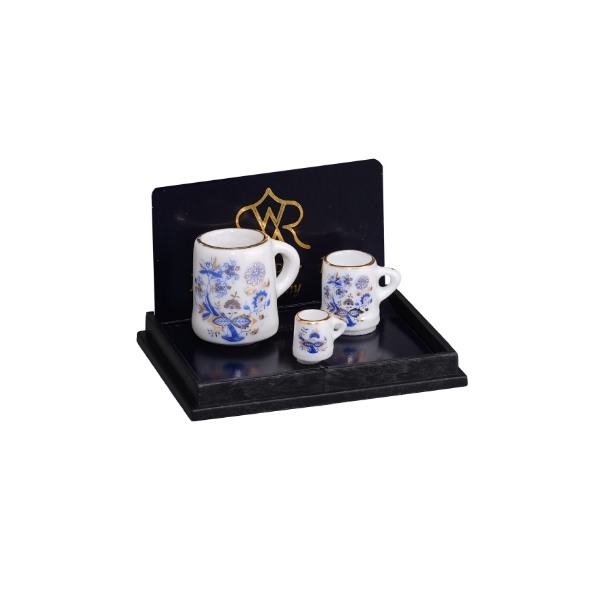 Picture of 3 Porcelain Mugs in different Sizes - Blue Onion Gold Design