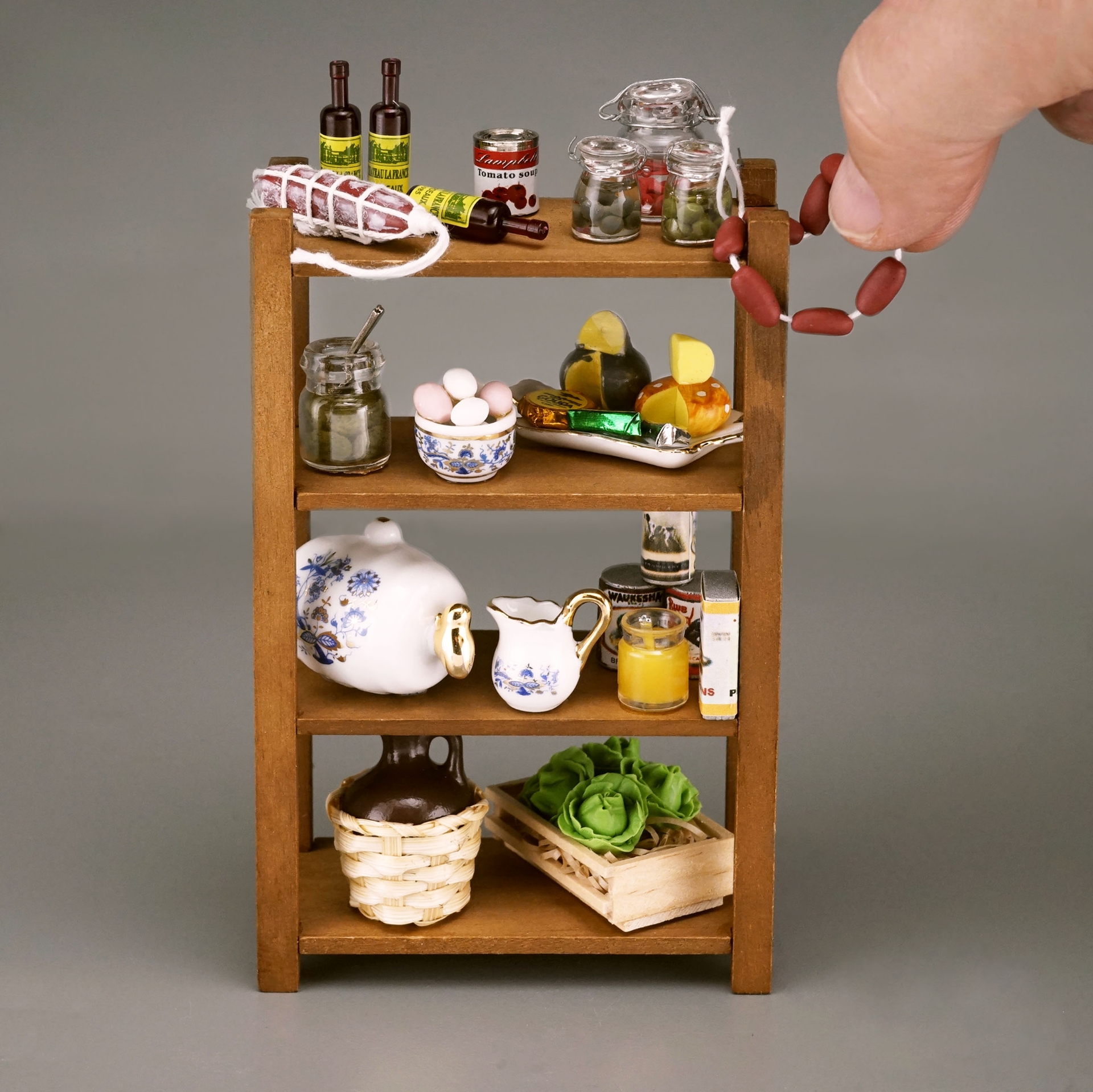 Onlineshop der Reutter Miniaturen GmbH.Cellar Rack decorated