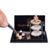 Bild von "Teatime" - Kuchen Etagere aus Metall mit Macarons