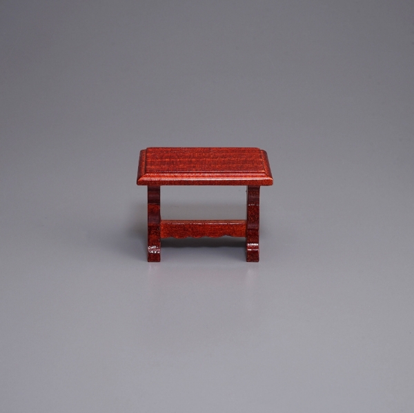 Bild von Beistelltisch aus Holz - leer