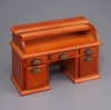 Bild von Schreibtisch aus Holz mit Schubladen 