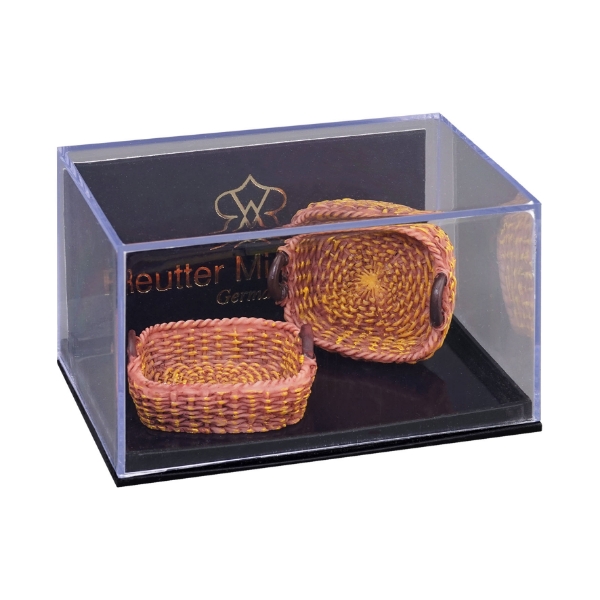 Picture of Breadbasket and Servingbasket in looks like bast fiber 