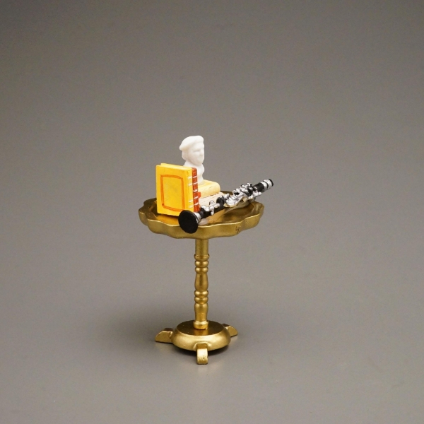 Picture of Golden Music Table