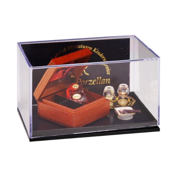 Picture of XO Cognac Set with Cigars and Glasses